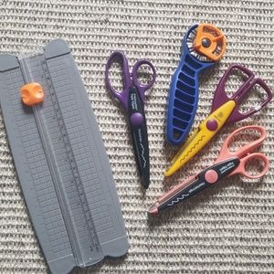 Paper Craft Bundle Fiskars Tools